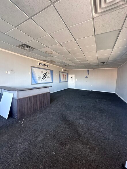 28901-28935 Southfield Rd, Lathrup Village, MI à louer - Photo intérieure – Image 2 sur 8