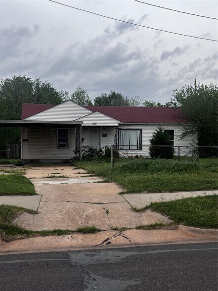 Package of Properties for sale portefeuille de 5 biens à vendre sur LoopNet.fr - Photo de l’immeuble – Image 2 sur 5