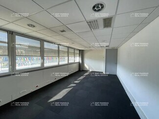 Plus de détails pour Bureau à louer