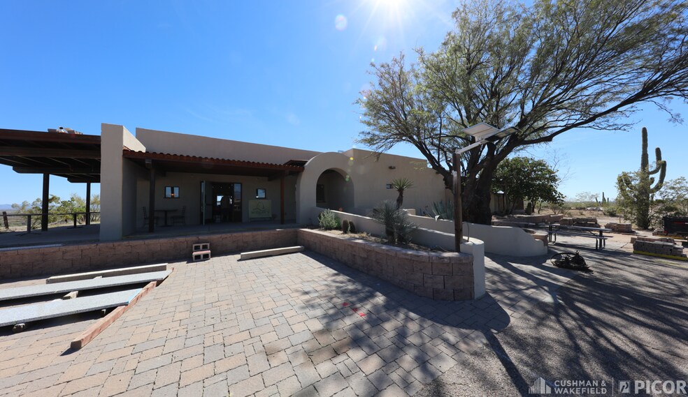 4110 S Houghton Rd, Tucson, AZ à louer - Photo de l’immeuble – Image 2 sur 13
