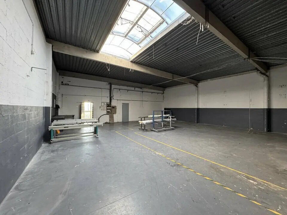 Local d’activités dans Lognes à louer Photo intérieure– Image 1 sur 8