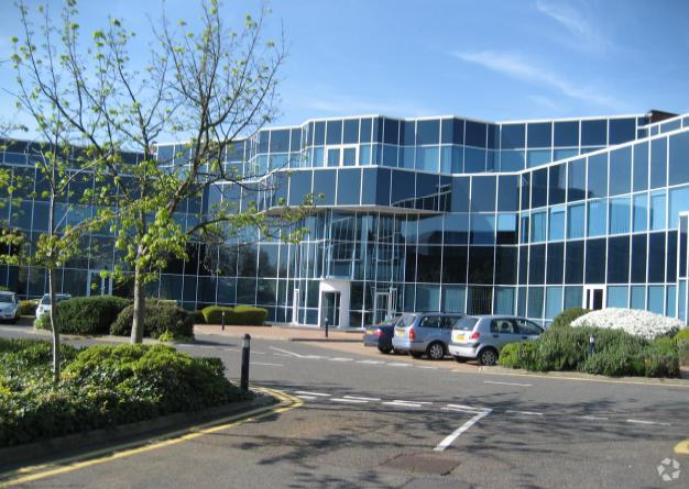 280 Bath Rd, West Drayton à louer - Photo de l’immeuble – Image 3 sur 13