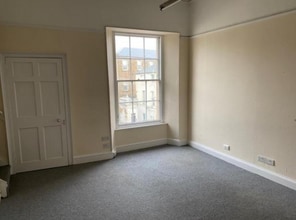 7 St Catherine St, Cupar à louer Photo intérieure– Image 1 sur 2