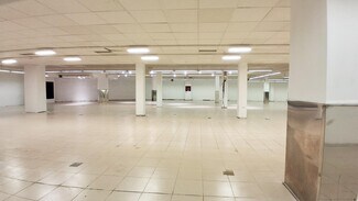 Plus de détails pour Local commercial à louer