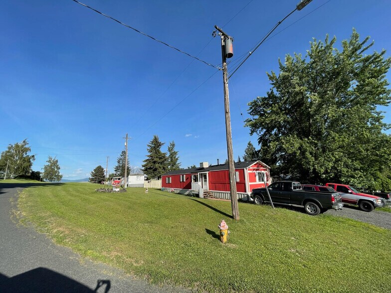 600 N Broadway St, Tekoa, WA à vendre - Autre – Image 1 sur 10