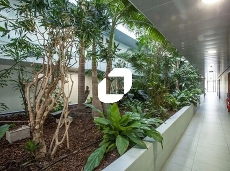 97 Rue De Freyr, Montpellier à louer - Photo de l’immeuble – Image 2 sur 8