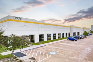 Plus de détails pour 10920 W Sam Houston Pky N, Houston, TX - Bureau, Local d'activités à louer