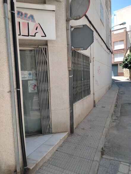 Local commercial dans Lorca, Murcia à vendre - Photo de l’immeuble – Image 2 sur 4