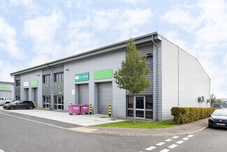 Plus de détails pour Carlton Rd, Ashford - Industriel/Logistique à louer