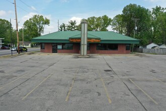 2000 Covert Ave, Evansville, IN à louer Photo de l’immeuble– Image 1 sur 1