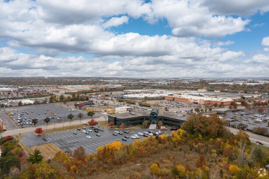 11590 Century Blvd, Cincinnati, OH à louer - Aérien – Image 3 sur 3