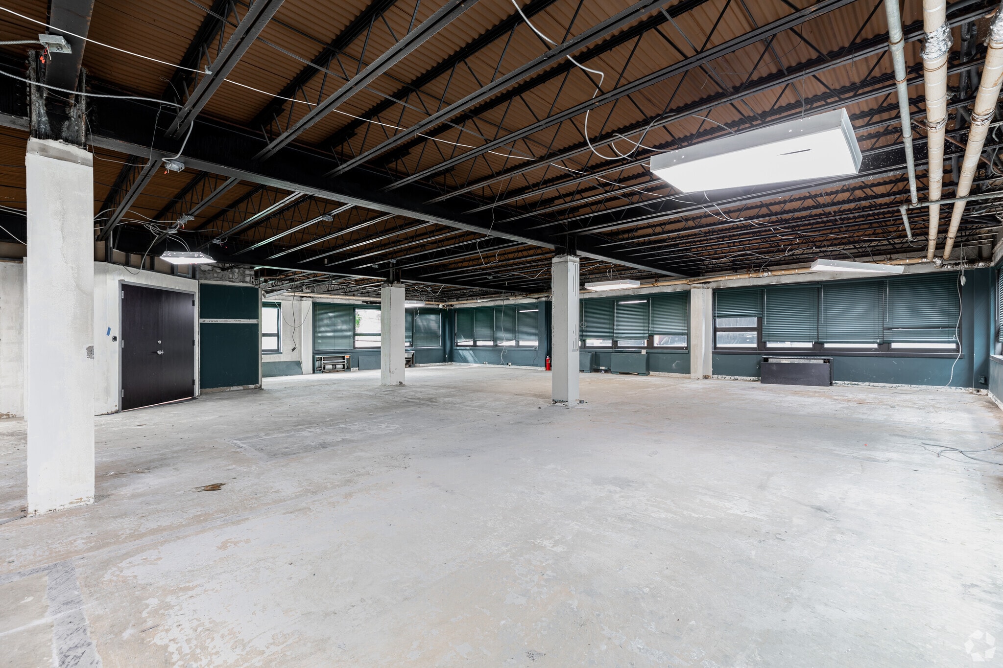 200 Mamaroneck Ave, White Plains, NY à louer Photo intérieure– Image 1 sur 3