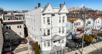 Plus de détails pour 239 Halladay St, Jersey City, NJ - Logement à vendre