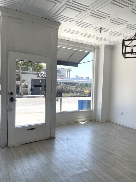 701-709 E Broadway, Glendale, CA à louer - Photo intérieure – Image 3 sur 8