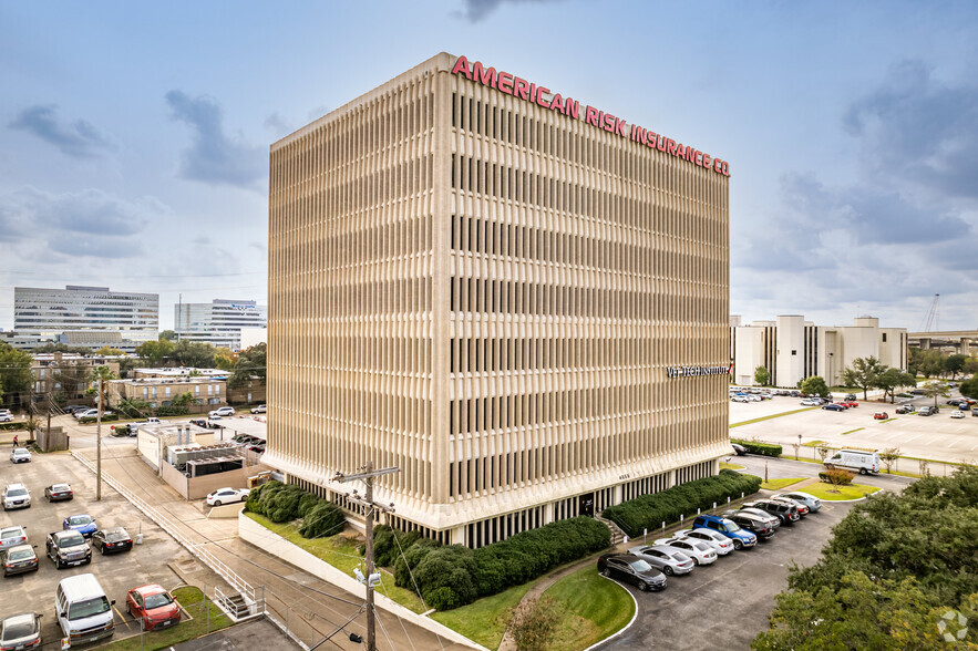 4669 Southwest Fwy, Houston, TX à louer - Photo de l’immeuble – Image 3 sur 12