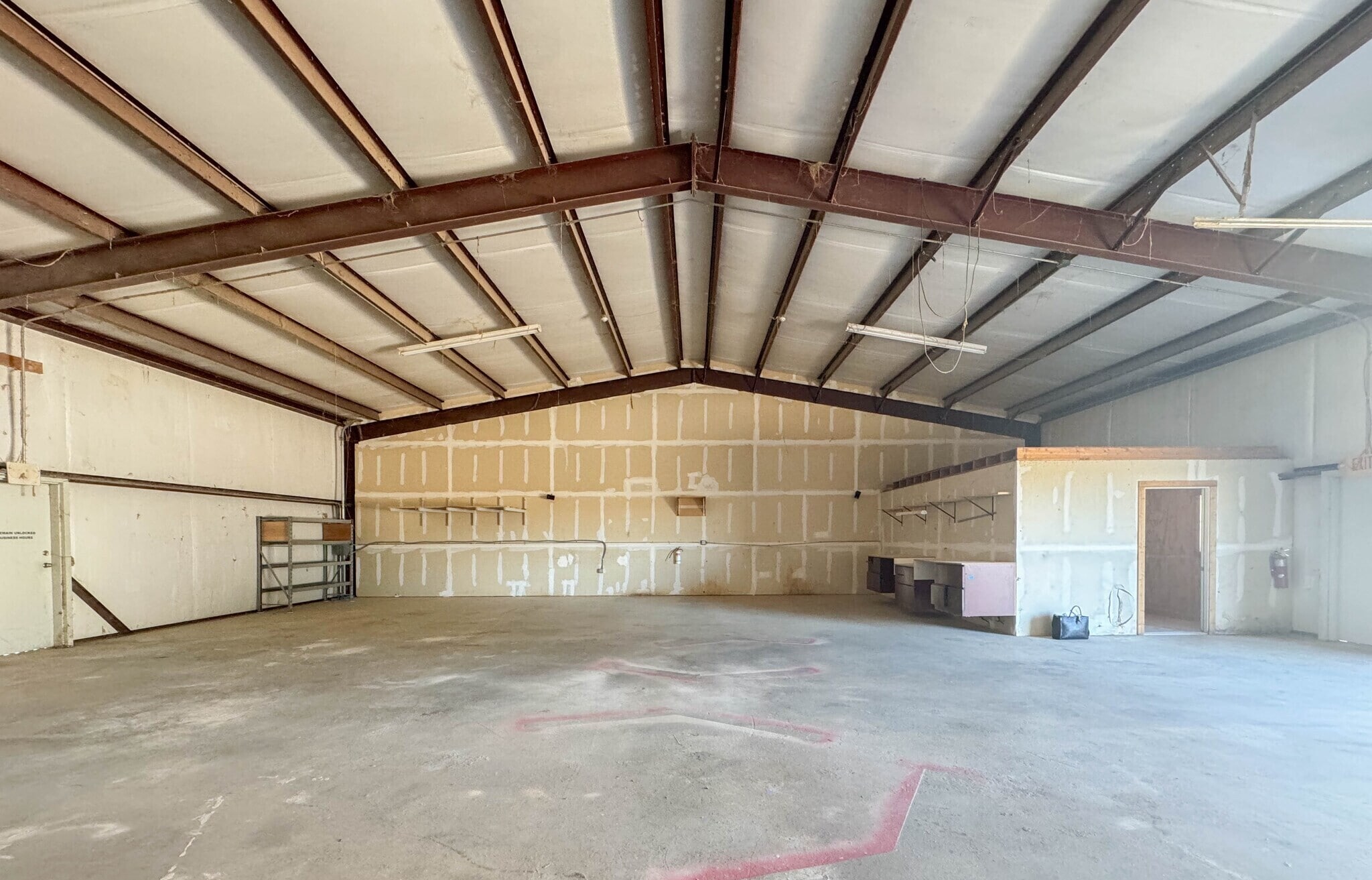 900 Utility Rd, Sanger, TX à louer Photo intérieure– Image 1 sur 6