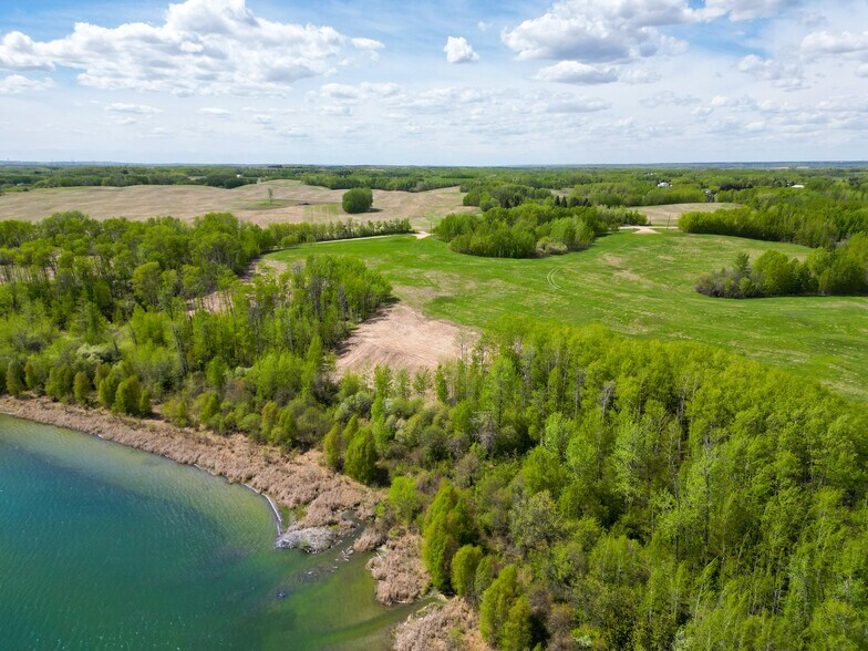 1 52313 Twp 24 rd, Carvel, AB à vendre - Aérien – Image 3 sur 14