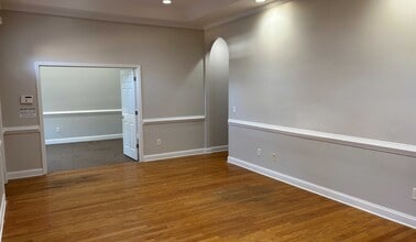 1855 Lockeway Dr, Alpharetta, GA à louer Photo intérieure– Image 2 sur 6