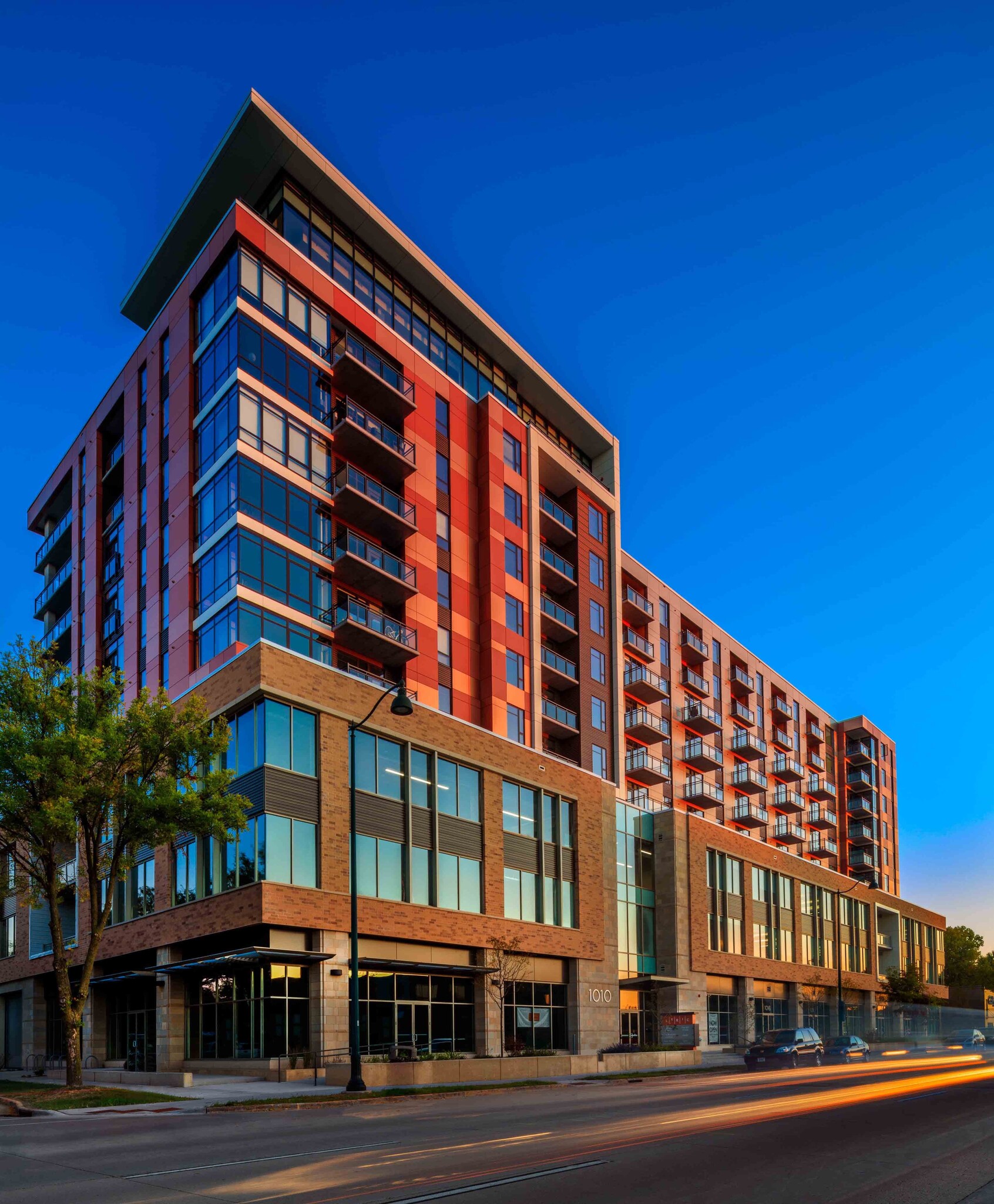 1004-1028 E Washington Ave, Madison, WI à louer Photo intérieure– Image 1 sur 29