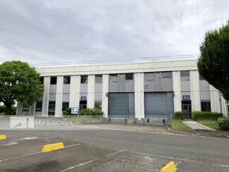 Plus de détails pour Local d'activités à louer