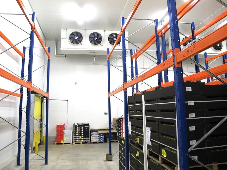 Local d'activités dans Cavaillon à vendre - Photo intérieure – Image 3 sur 6