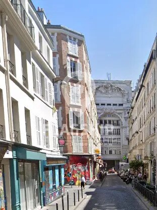 Local commercial dans Paris à louer - Photo de l’immeuble – Image 1 sur 2