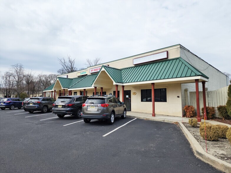 1351 Route 38, Hainesport, NJ à louer - Photo de l’immeuble – Image 2 sur 14