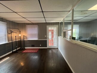 Plus de détails pour 460 Atlantic Ave, East Rockaway, NY - Bureau à vendre