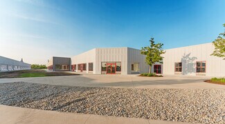 Plus de détails pour 9911 Avon Lake Rd, Burbank, OH - Local d'activités à louer
