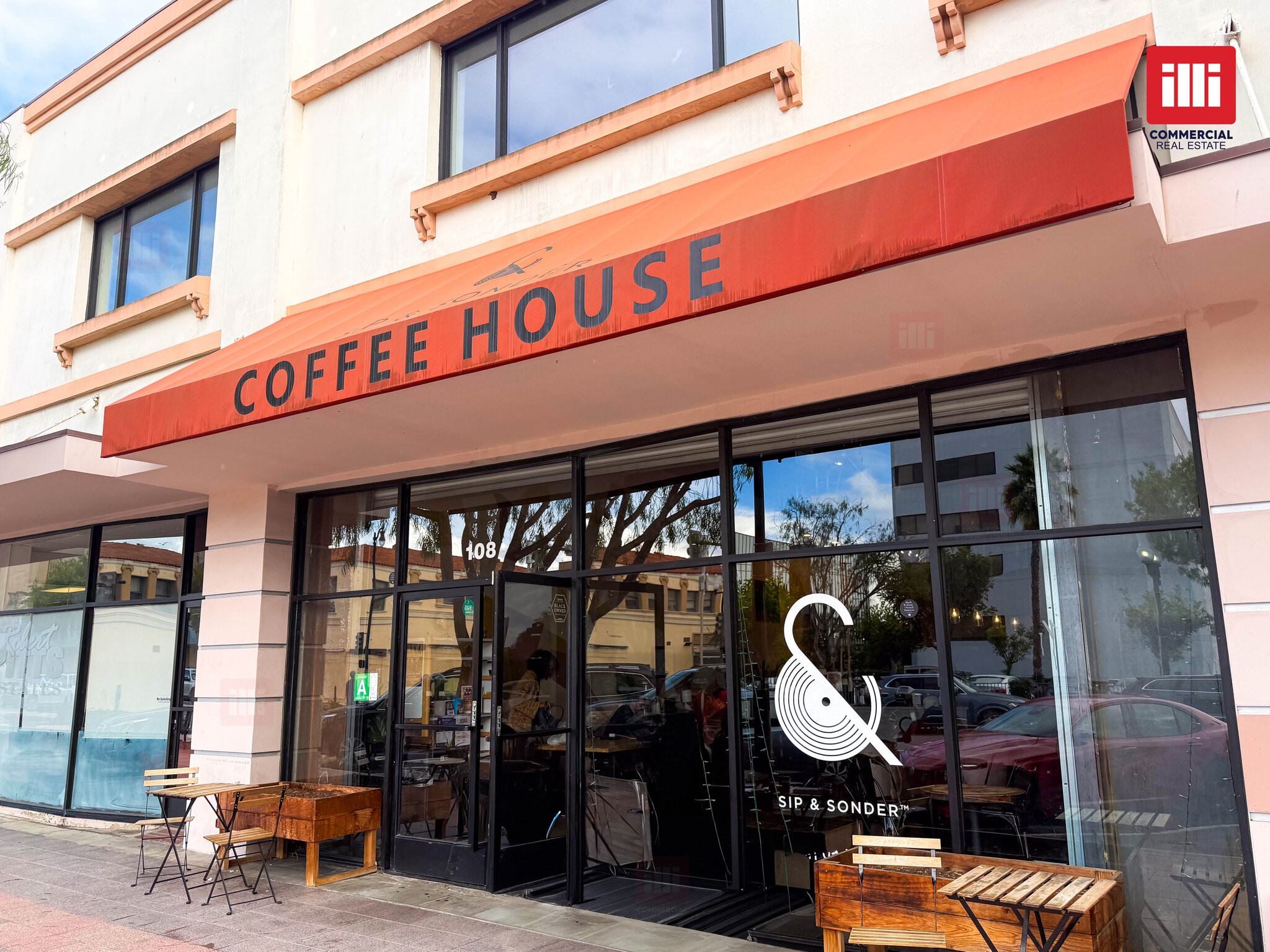 300-312 E Queen St, Inglewood, CA à louer Photo de l’immeuble– Image 1 sur 8