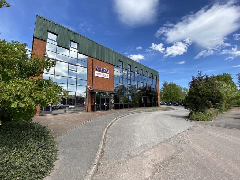 Drummond Rd, Stafford à vendre - Photo de l’immeuble – Image 2 sur 16