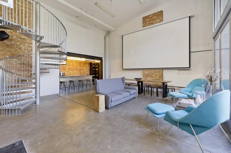 Latimer Rd, Londres, LND W10 6RQ - Lot 11 -  - Photo intérieure - Image 2 of 8