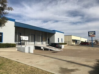Plus de détails pour 913-917 E Walnut St, Garland, TX - Industriel/Logistique à louer