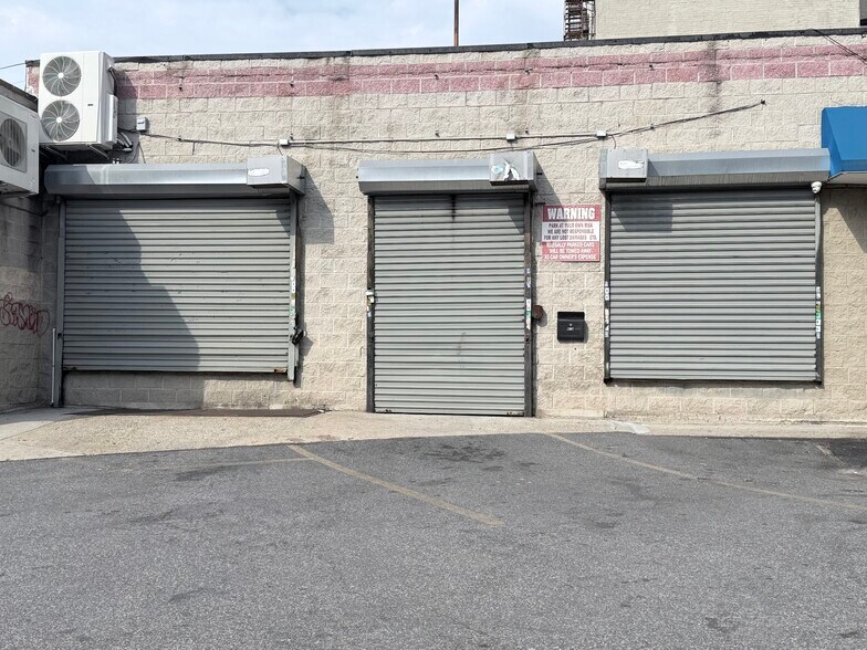 609 Westchester Ave, Bronx, NY à louer - Photo principale – Image 1 sur 15