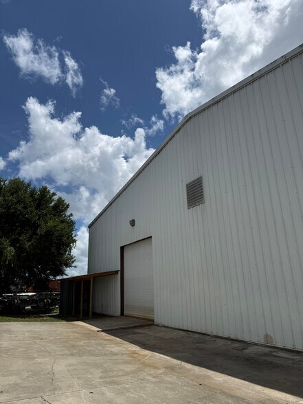 20 Mincey Blvd, Savannah, GA à louer - Photo de l’immeuble – Image 3 sur 6