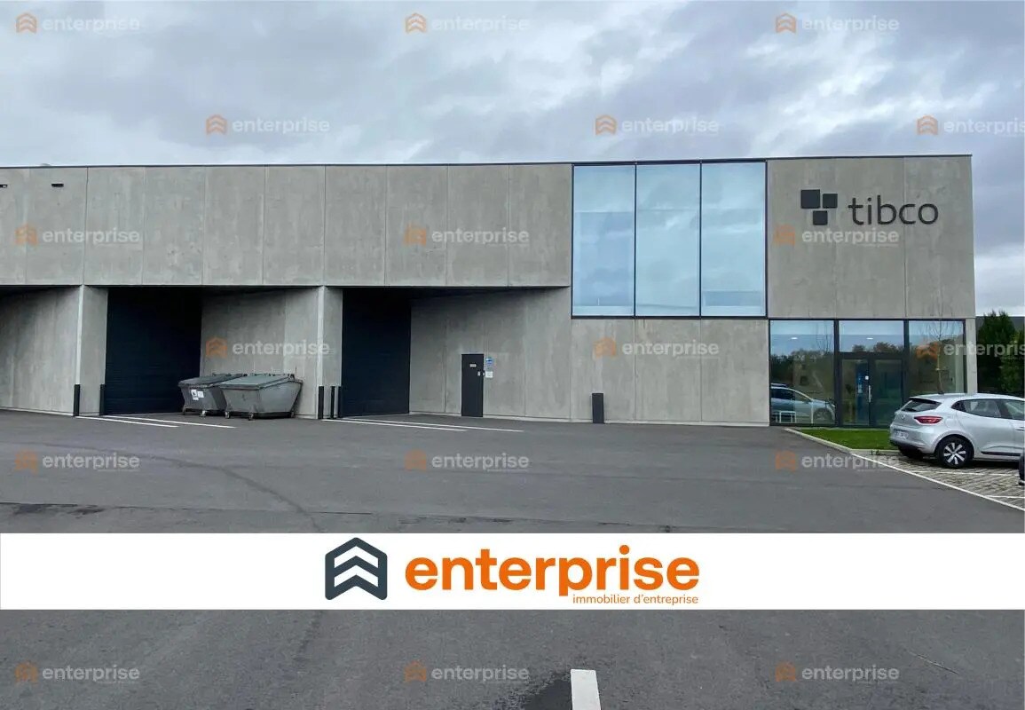 Local d’activités dans Carvin à louer Photo de l’immeuble– Image 1 sur 10