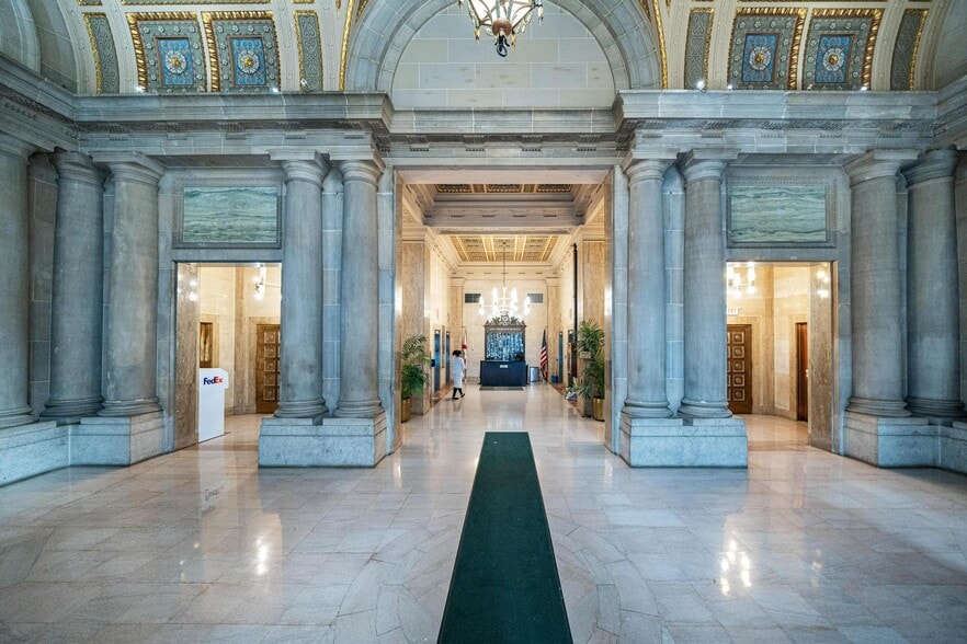 25 SE 2nd Ave, Miami, FL à louer - Photo intérieure – Image 3 sur 23