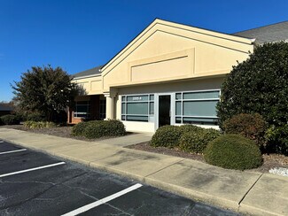 Plus de détails pour 5505-D Adams Farm Ln, Greensboro, NC - Bureau à vendre
