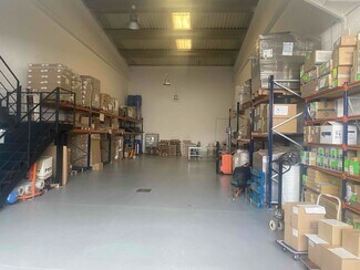 Plus de détails pour Industriel/Logistique à vendre