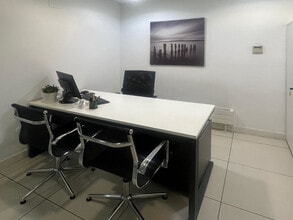 Bureau dans Sabadell, Barcelona à louer Photo intérieure– Image 2 sur 5