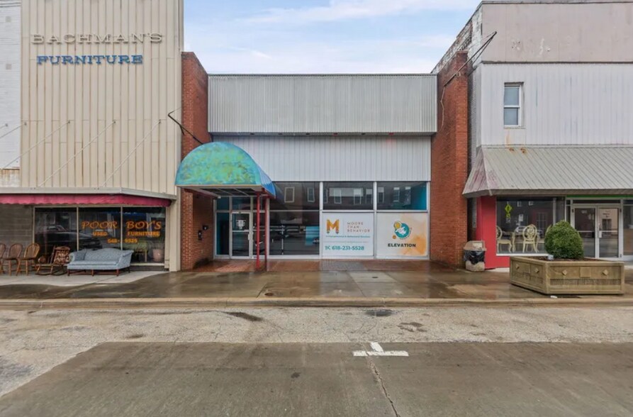 115 W Main St, Salem, IL à vendre - Photo de l’immeuble – Image 2 sur 27
