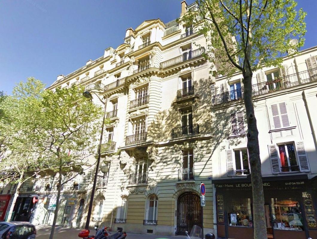 Bureau dans Paris à louer Photo de l’immeuble– Image 1 sur 29