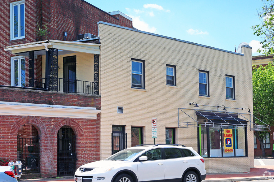 1735-1737 Wisconsin Ave NW, Washington, DC à louer - Photo de l’immeuble – Image 2 sur 2