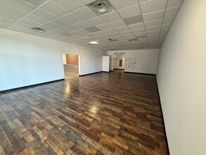 2600 Middletown Commons, White Hall, WV à louer Photo intérieure– Image 2 sur 5