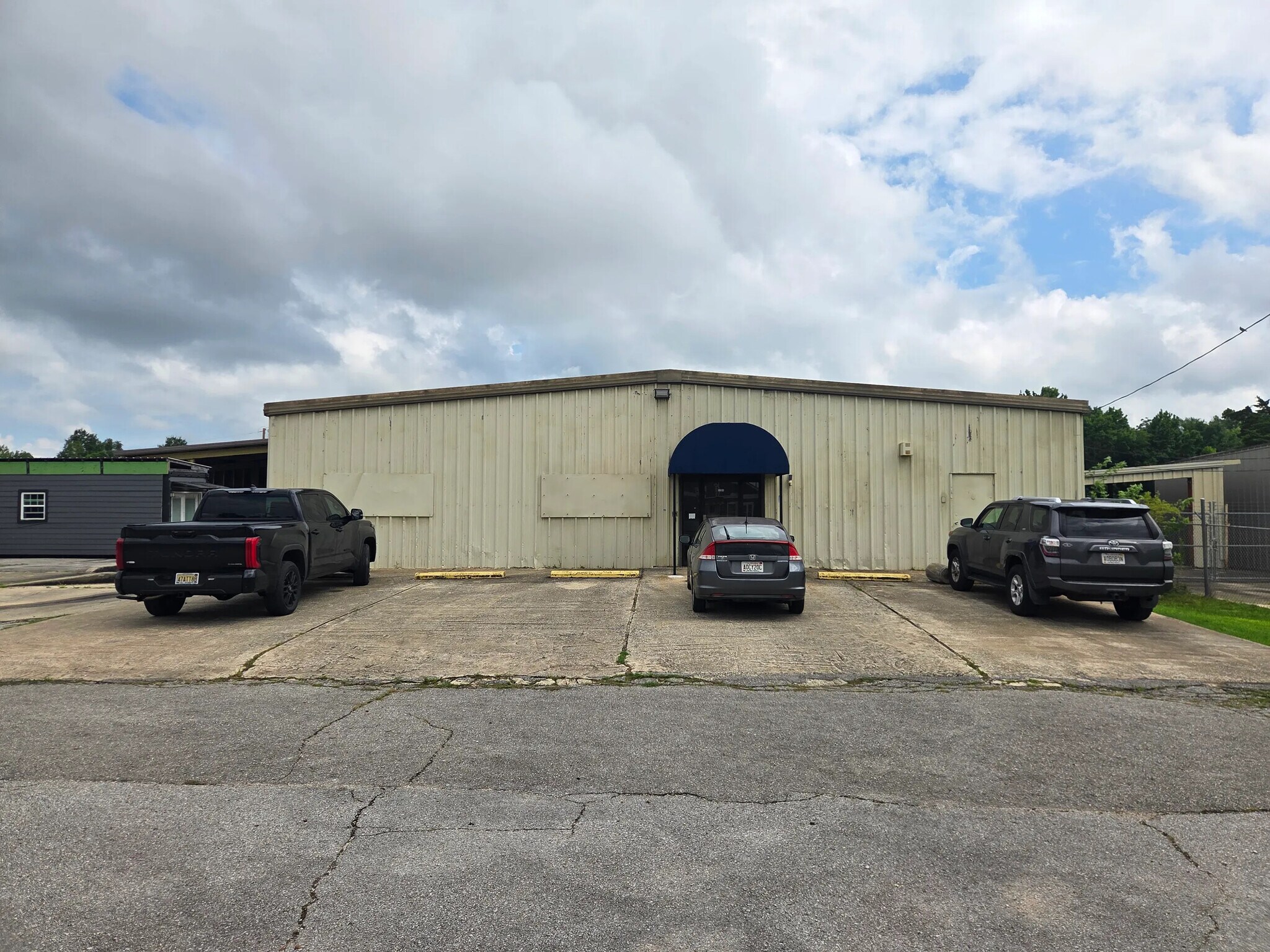 1108 Knight St SE, Decatur, AL à vendre Photo principale– Image 1 sur 5