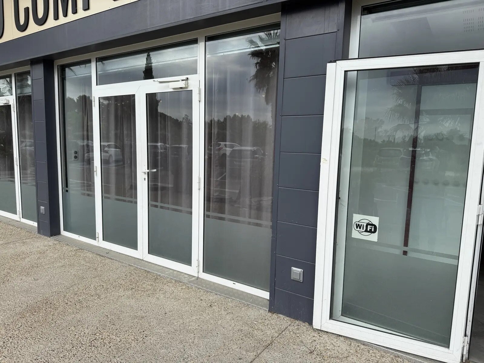 7 Rue Agathe, Éguilles à louer Photo de l’immeuble– Image 1 sur 4
