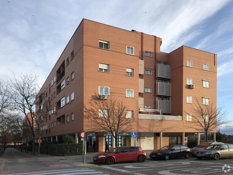 Calle Atenea, 2, Valdemoro, Madrid à vendre - Photo de l’immeuble – Image 2 sur 3
