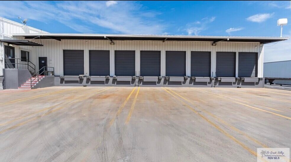 1605 Military Rd, Brownsville, TX à louer - Photo de l’immeuble – Image 2 sur 14