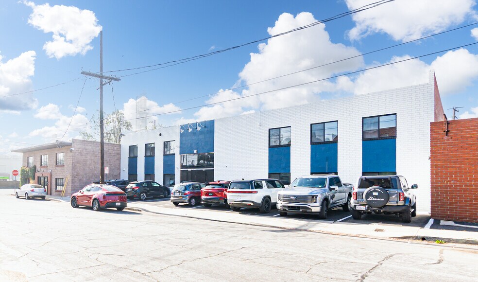 111 Penn St, El Segundo, CA à louer - Photo principale – Image 1 sur 12