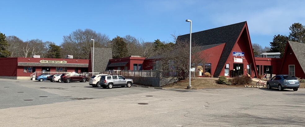 316 Main St, West Yarmouth, MA à louer - Photo de l’immeuble – Image 3 sur 13